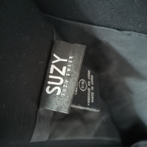 Suzy Shier Black mid length Skirt Back Pocket Detail - Picture 5 of 7